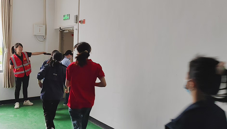Building a Safety Fortress to Escort Enterprise Development | Ganzhou Shengtong Electronics Conducts 2024 Annual Fire Emergency Drill